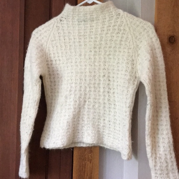 Angora rabbit and acrylic sweater. Short length - Picture 2 of 2